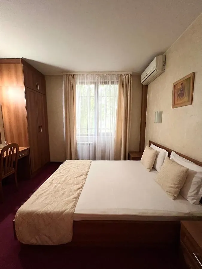 Hotel 007 Sofia 2*,